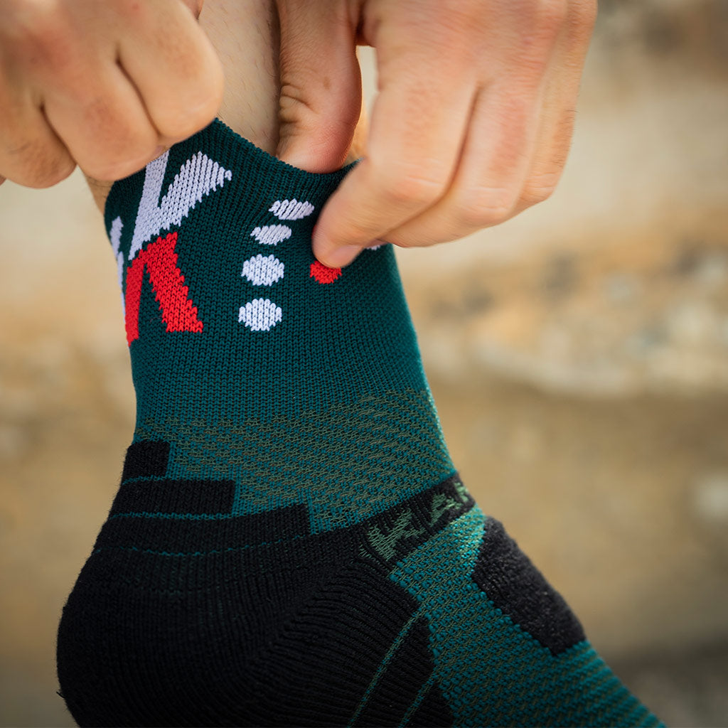 Calcetines Trail Running "TANQUE" 5 estrellas - VERDE BOTELLA 16cm