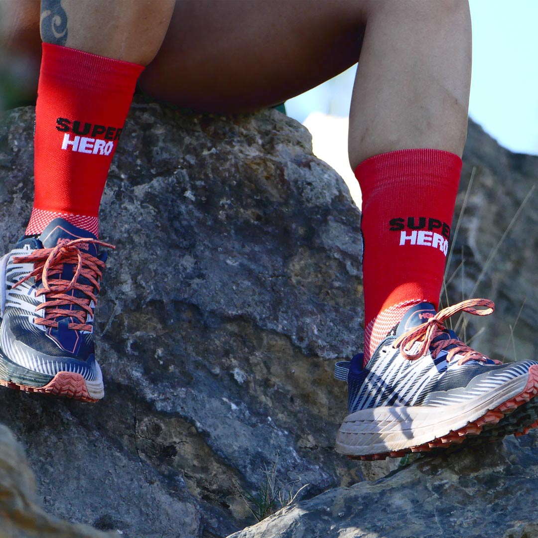 CALCETINES RUNNING SUPER-HERO ROJO (2 HILOS)