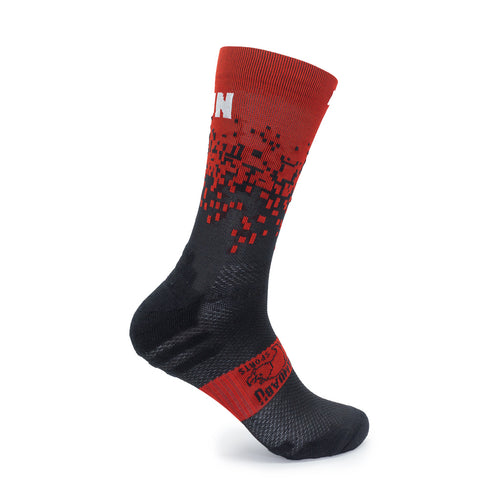CALCETINES "RUN PIXEL" CAÑA 2 HILOS de Running - unisex - color ROJO/NEGRO