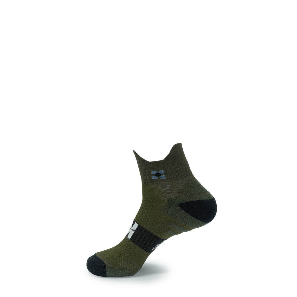Calcetines Tobilleros 15cm de Running - color OLIVA