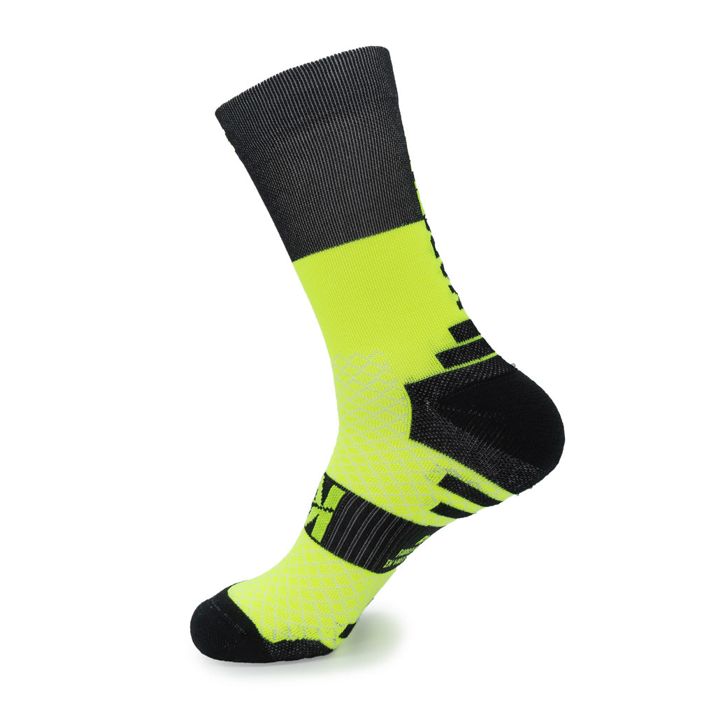 Calcetines MARATHON de RUNNING (negro/amarillo) de 2 hilos