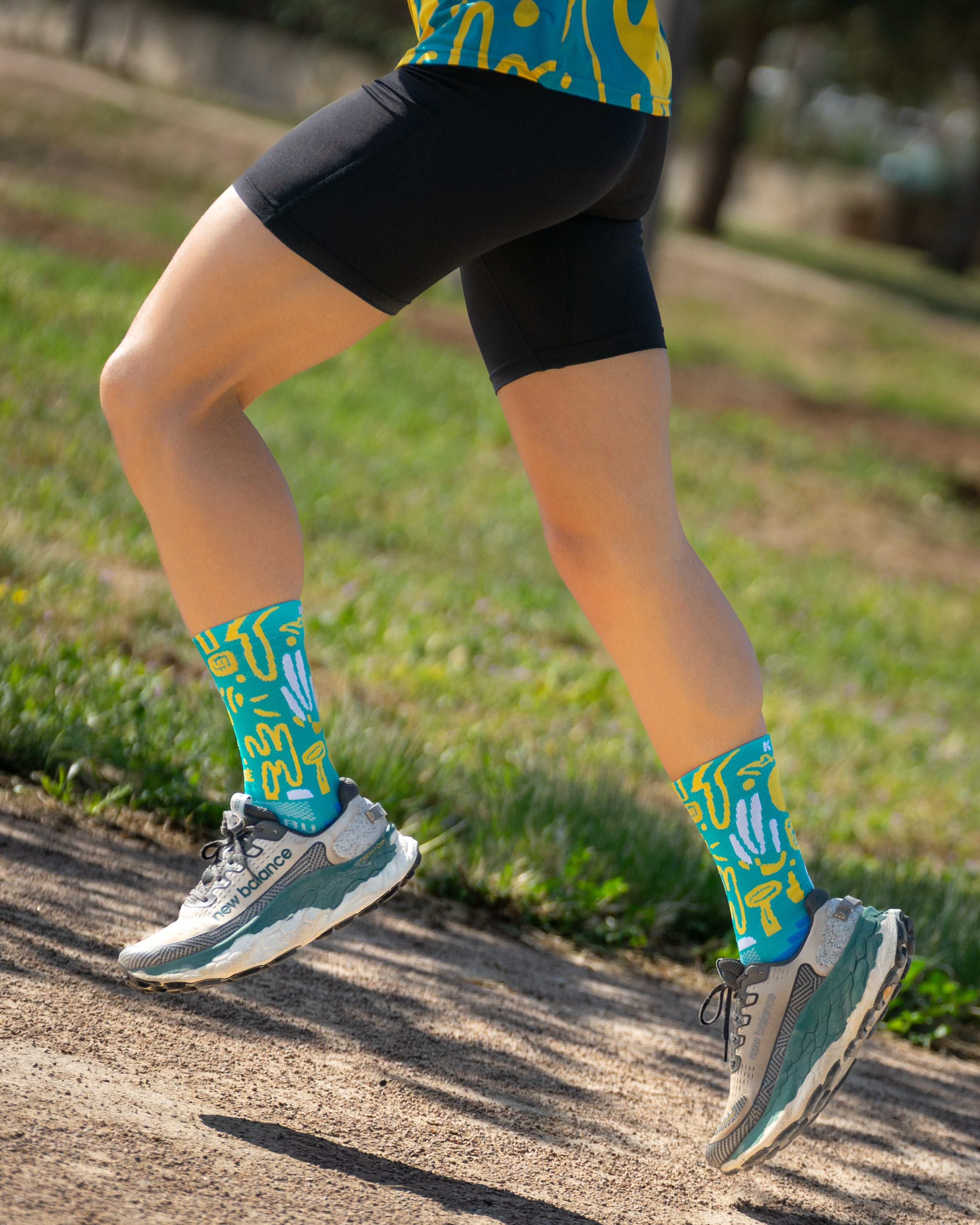 Calcetines DYTOPIAN 3 de RUNNING (Verde Mar) de 1 hilo