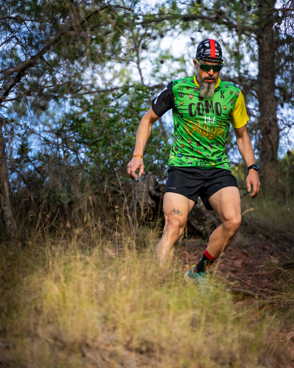 Camiseta COMO UNA CABRA de running ADULTO - VERDE