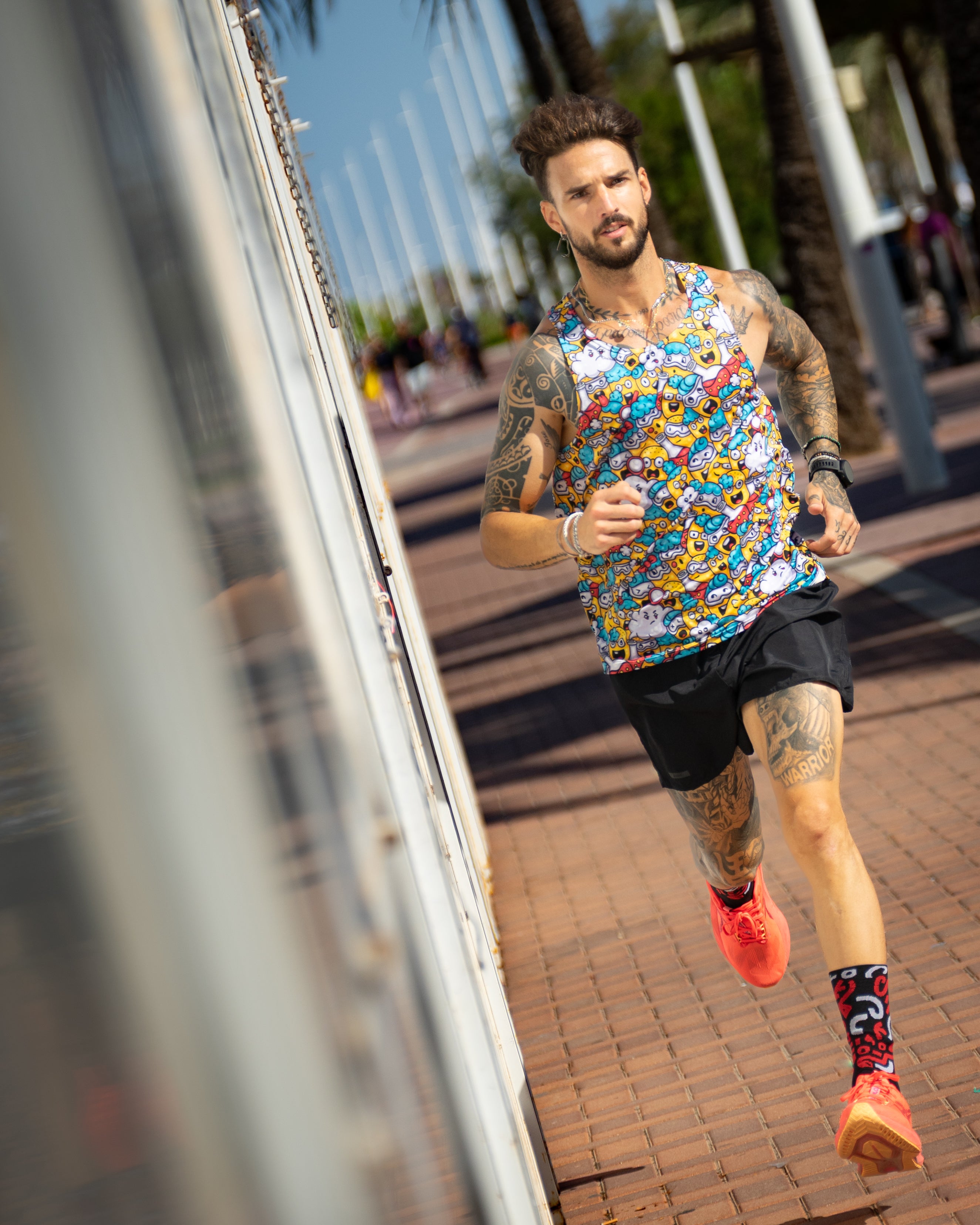 Camiseta EMOJI de running ADULTO - (TIRANTES) transpirable