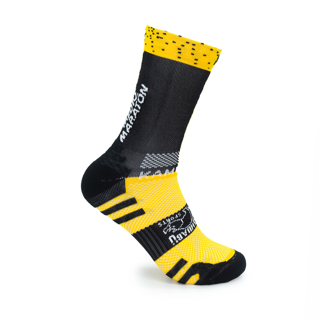 CALCETINES "MEDIA MARATON" CAÑA DE 2 HILOS de Running - unisex - color YEMA/NEGRO