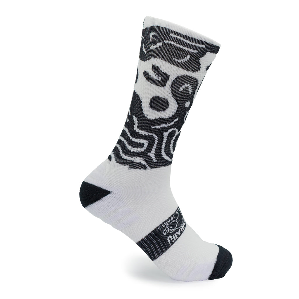 Calcetines DYTOPIAN 4 de RUNNING (BLANCO-NEGRO) de 1 hilo
