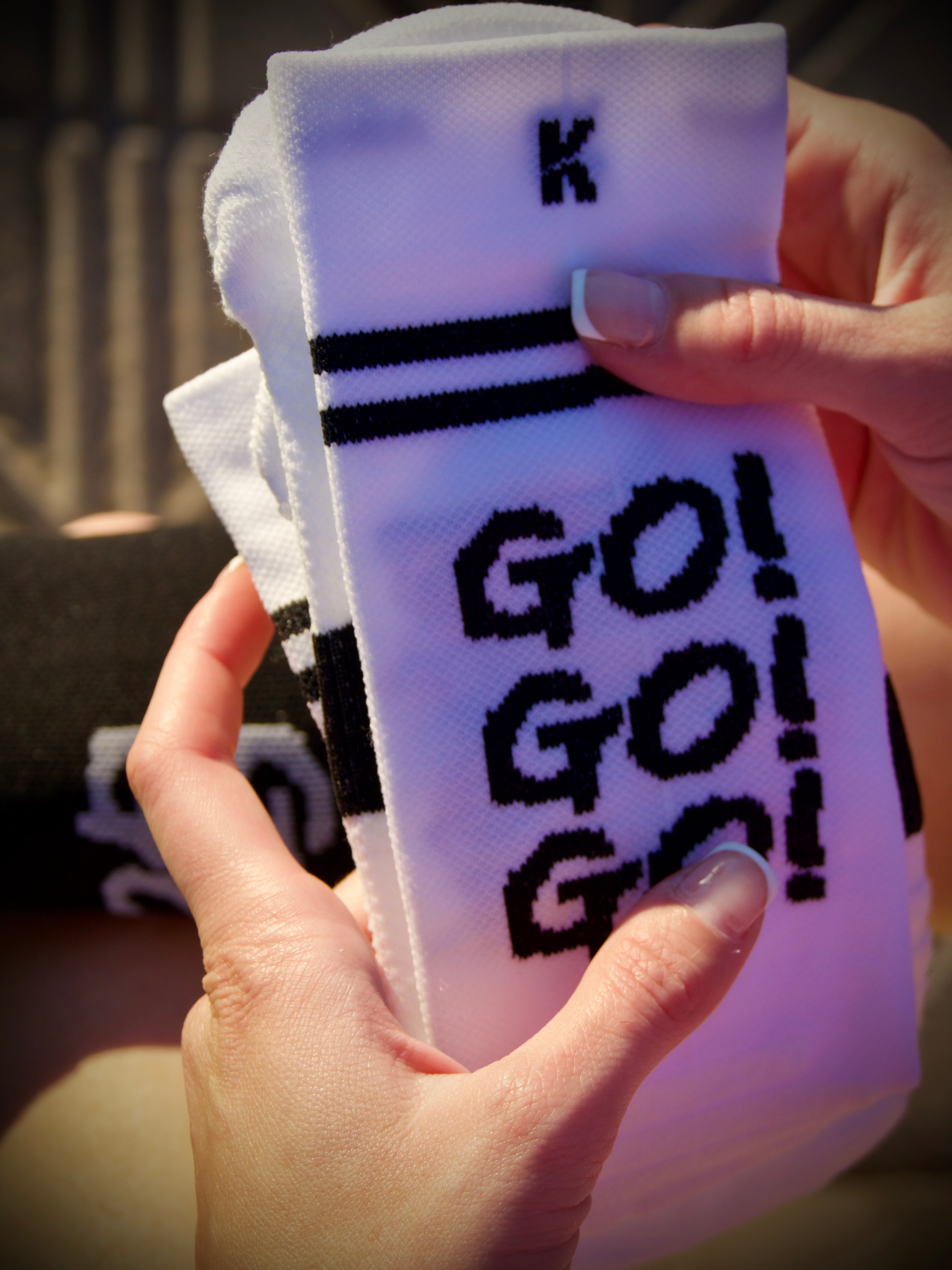 Calcetines GO! GO! GO! de RUNNING (blancos) de 1 hilo
