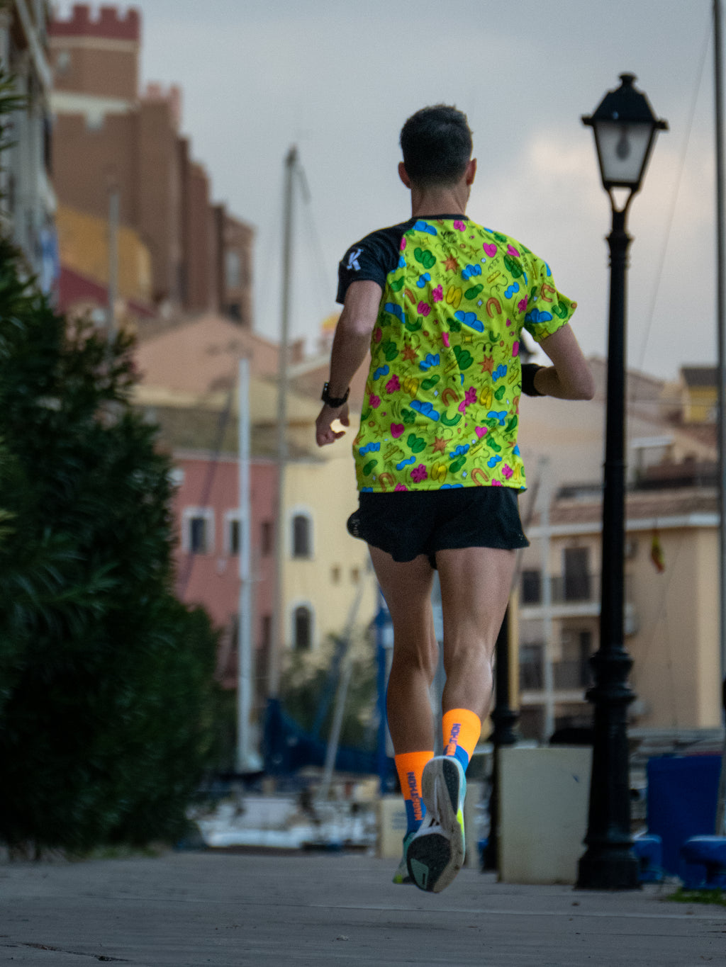 Camiseta CLOUDY de running ADULTO - Verde Lima